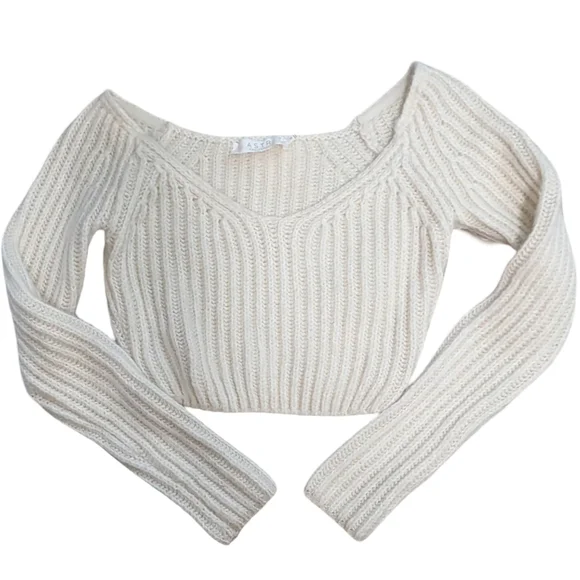 ASTR THE LABEL Mallory Off Shoulder Cream Ribbed Knit Sweater Crop Top  Small - Picture 8 of 11